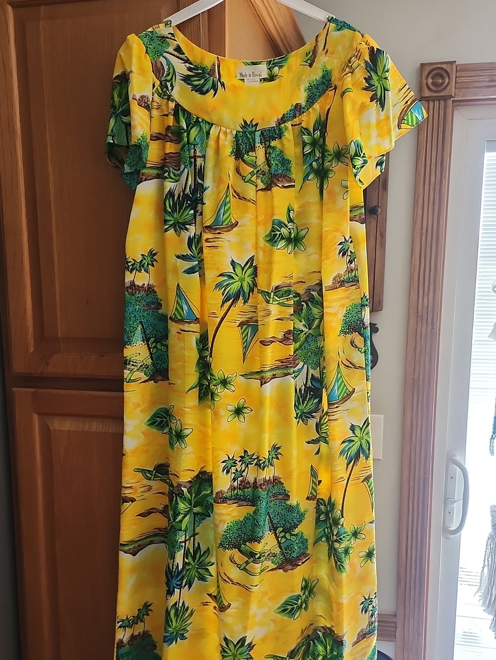 Vtg 90's Made In Hawaii Yellow Tropical Print Muumuu Dress Size 12